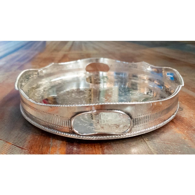 20th Century English Sheffield Silverplate Drinks Bar Tray With Gallery For Sale In New York - Image 6 of 13