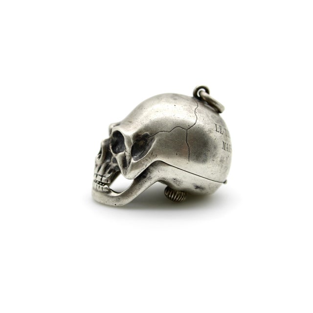 Paul Ditisheim Silver Hamlet Skull Pocket Watch Circa 1915 For Sale In Los Angeles - Image 6 of 13