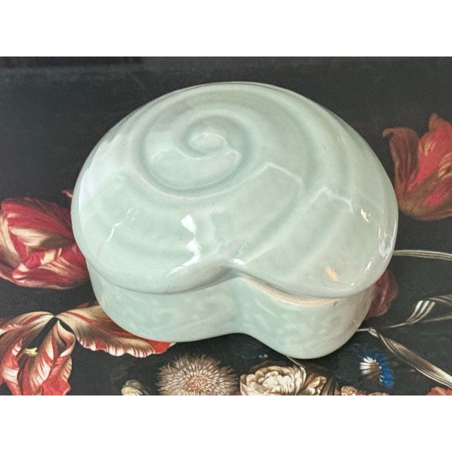 Vintage Shell-Shaped Lidded Celadon Box For Sale - Image 6 of 6