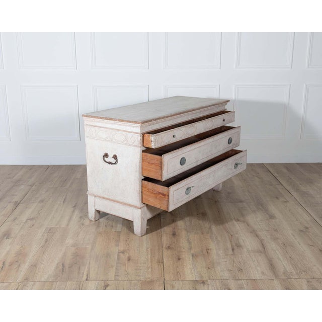 Antique Danish Painted Chest of Drawers in Antique White, Early 19th Century For Sale In Atlanta - Image 6 of 10
