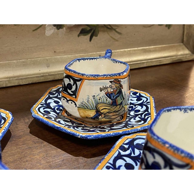 Quimper Earthenware Dinner Service, 1930s, Set of 17 For Sale - Image 3 of 18