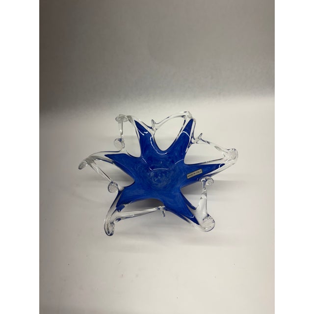 Vintage Murano-Style Hand-Pulled Blue and Clear Art Glass Dish For Sale - Image 4 of 8