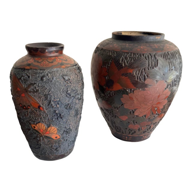 1930s Japanese Takamaki-E Style in the Manner of Edo/Meiji Lacquer Ware Vases- A Pair For Sale