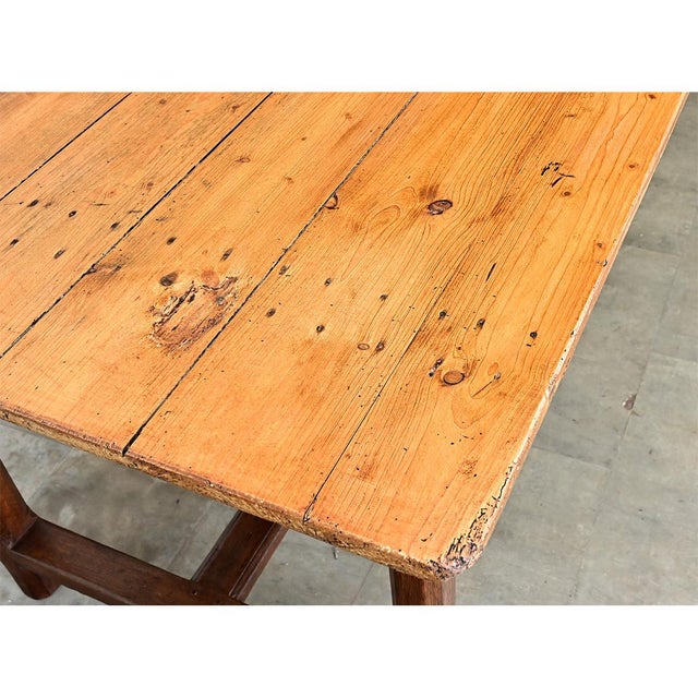 French 19th Century Pine and Oak Farm Table For Sale - Image 11 of 14