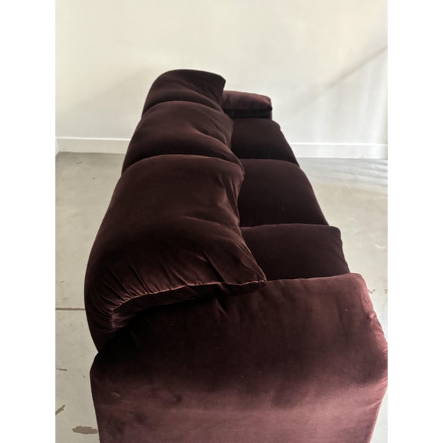 1970s Maralunga 3-Seater Sofa by Vico Magistretti for Cassina, 1974 For Sale - Image 5 of 9