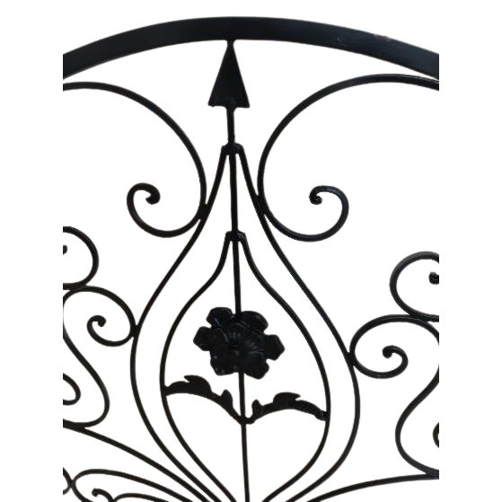 1990s Semi Circular Retro Black Decorative Spanish Metal Arch Wall Art- Set of 2 For Sale In Naples, FL - Image 6 of 8
