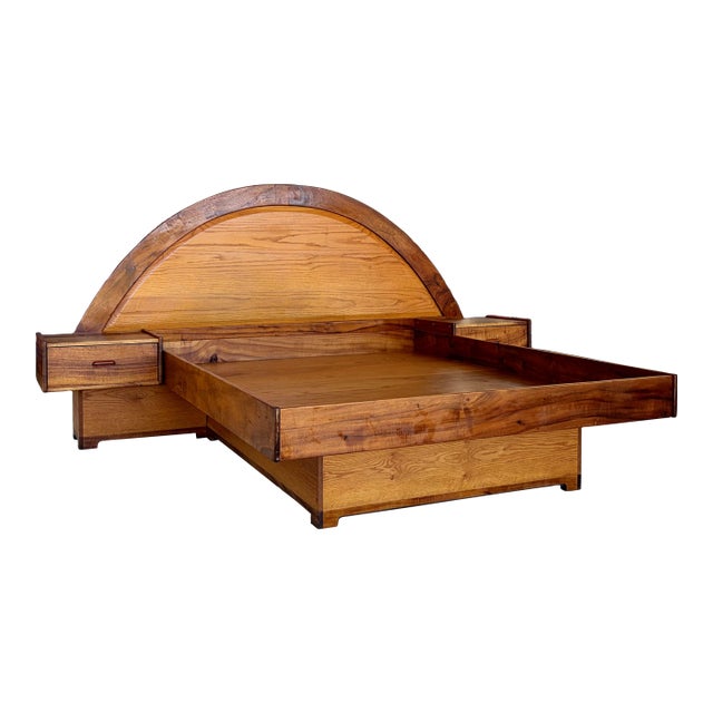 Vintage Koa (Solid) Queen Bed For Sale
