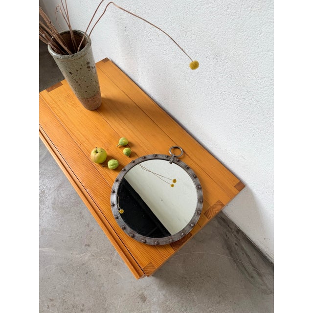 Round Brutalist Wrought Iron Mirror with Nails, 1960s For Sale - Image 14 of 18