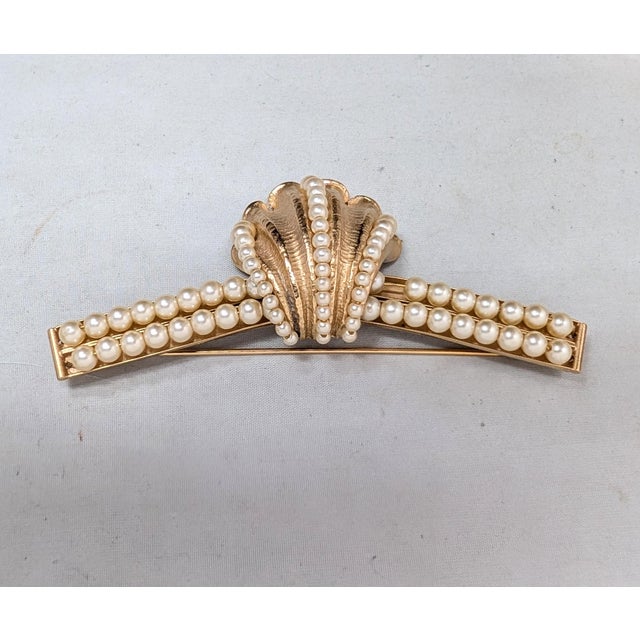 Vintage 1950s Signed Napier Goldtone Faux-Pearl Shell Brooch For Sale In Philadelphia - Image 6 of 6