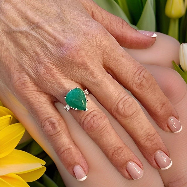 Natural Emerald Diamond Ring 7 14k White Gold 10.97 TCW Certified For Sale - Image 4 of 14