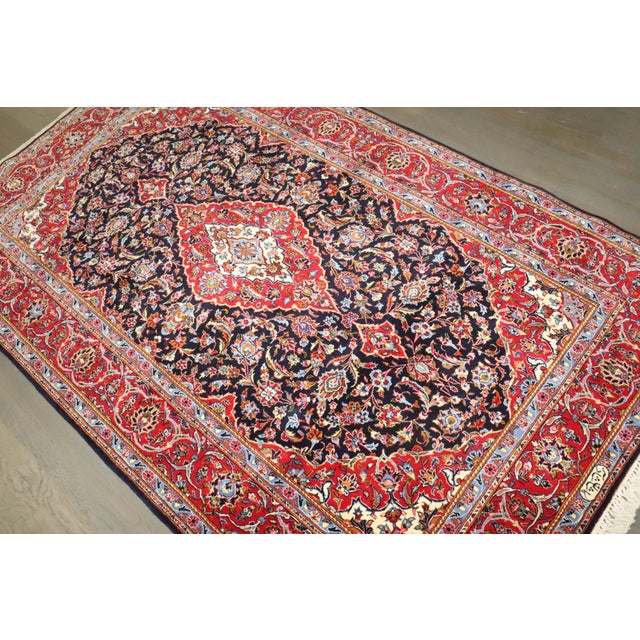 Vintage Zabihi Collection Persian Kashan carpet For Sale In New York - Image 6 of 7