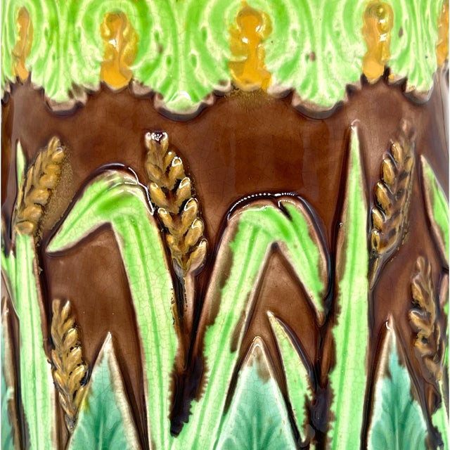 George Jones Majolica Wheat Pitcher With Green Acanthus Leaves, Ca. 1875 For Sale - Image 10 of 13