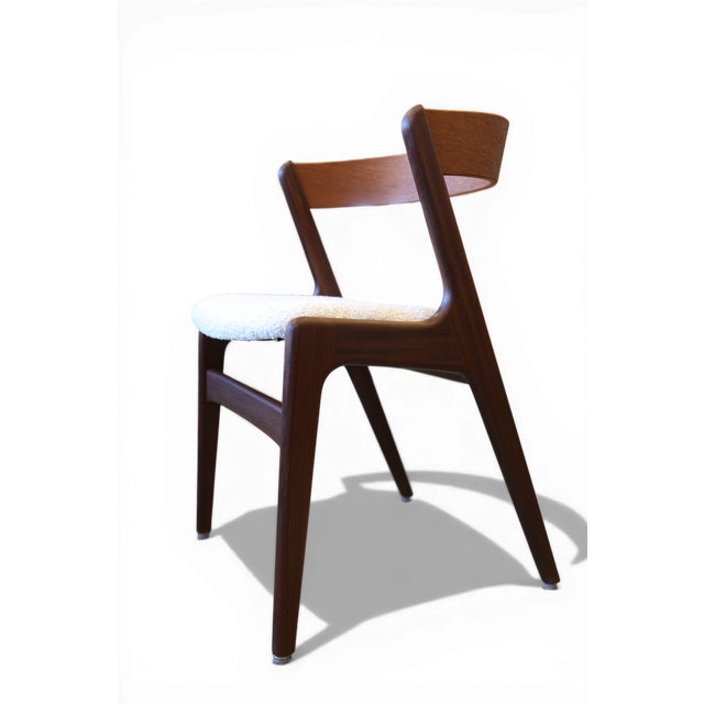 1970s Danish Fire Chair in Teak and Light Bouclé Fabric, 1960s For Sale - Image 5 of 18