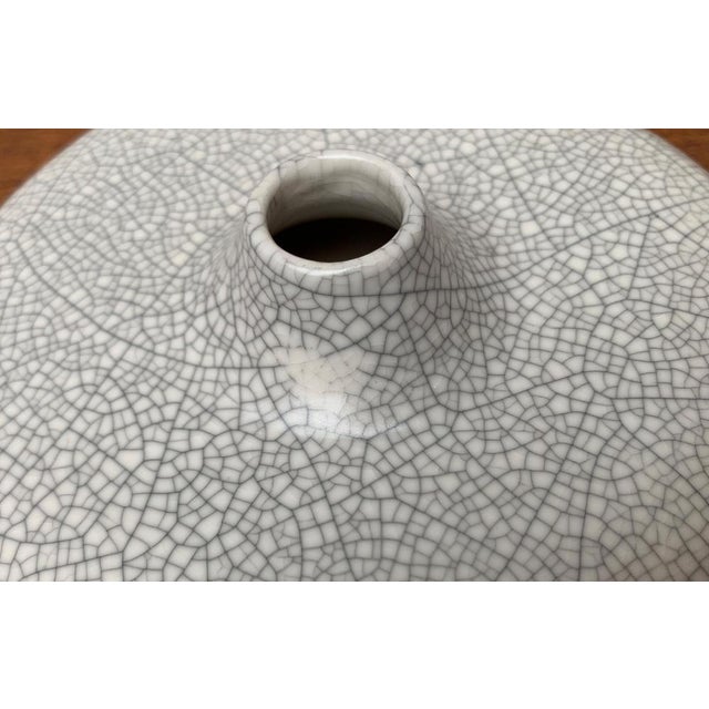 Postmodern Minimalist Ceramic Vase in Organic Shape from Asa Selection, 1980s For Sale - Image 11 of 14