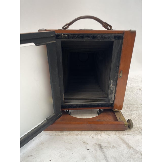 Vintage English Camera, 1930s For Sale - Image 13 of 18