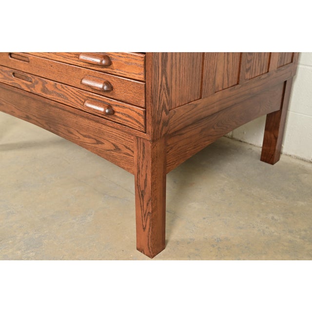 Antique Oak Arts & Crafts 5-Drawer Architect's Blueprint Flat File Cabinet, Newly Refinished For Sale - Image 11 of 15