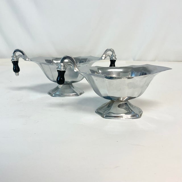 Art Deco 1950s Vintage Art Deco Hollywood Regency Chrome & Bakelite Creamer and Sugar - 2 Piece Set For Sale - Image 3 of 9
