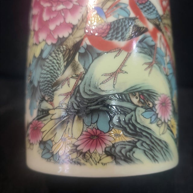 Chinese Ceramic Pot,Tongzhi Marked Famille Rose Porcelain Brush Pot Hand Painted Rooster and Peony Flowers Pattern For Sale In Seattle - Image 6 of 10
