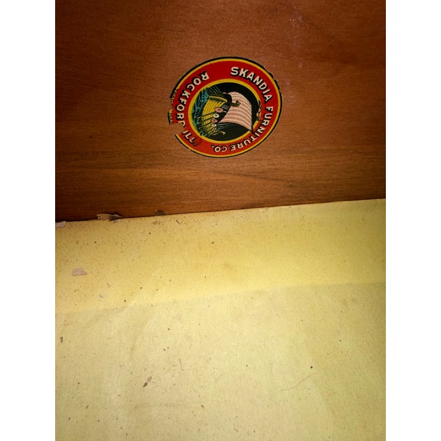 1960s Vintage Mahogany Secretary Desk Bookcase – One-Piece, Curved Front, Fitted Interior For Sale - Image 5 of 6