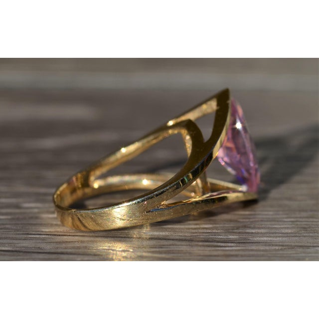 The Kilbourn: Ladies Yellow Gold Cocktail Ring set with Pink Cubic Zirconia For Sale In Philadelphia - Image 6 of 10