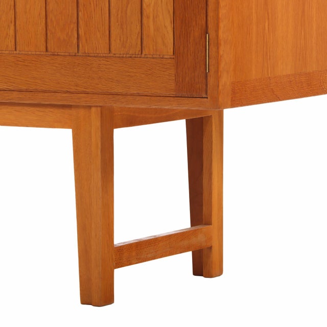 Wood A Danish Oak Cabinet / Sideboard, C. 1950. For Sale - Image 7 of 8