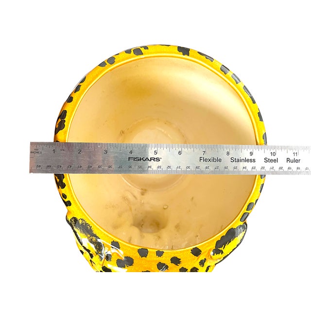 1970s Monumental Sculptural Leopard Head Cachepot – Hand Painted Ceramic – Hollywood Regency Statement Object For Sale - Image 10 of 12