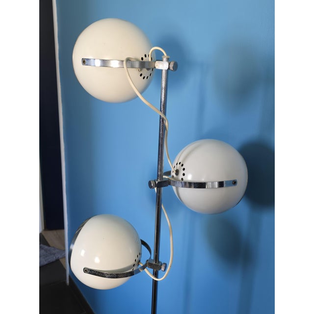 Eyeball Floor Lamp in the style of Gino Sarffati, 1970s For Sale - Image 9 of 18