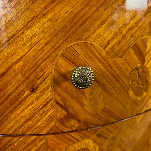 French Louis XV Marquetry Inlaid Vintage Night Stands -a Pair For Sale - Image 9 of 13