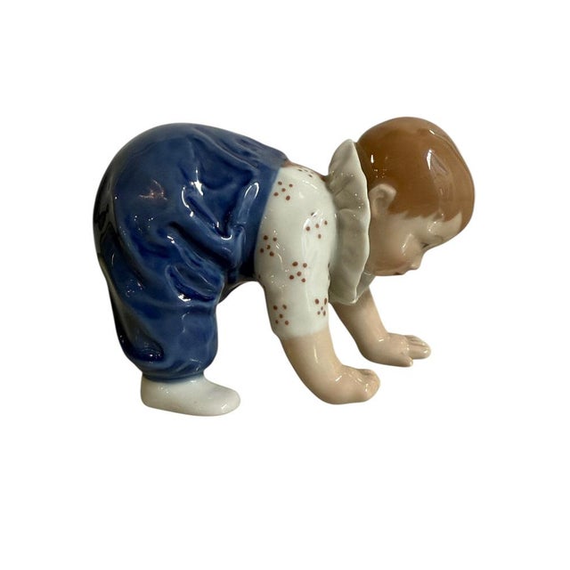 1960s Ceramic Figurine of Crawling Child from Royal Copenhagen, 20th Century For Sale - Image 5 of 7