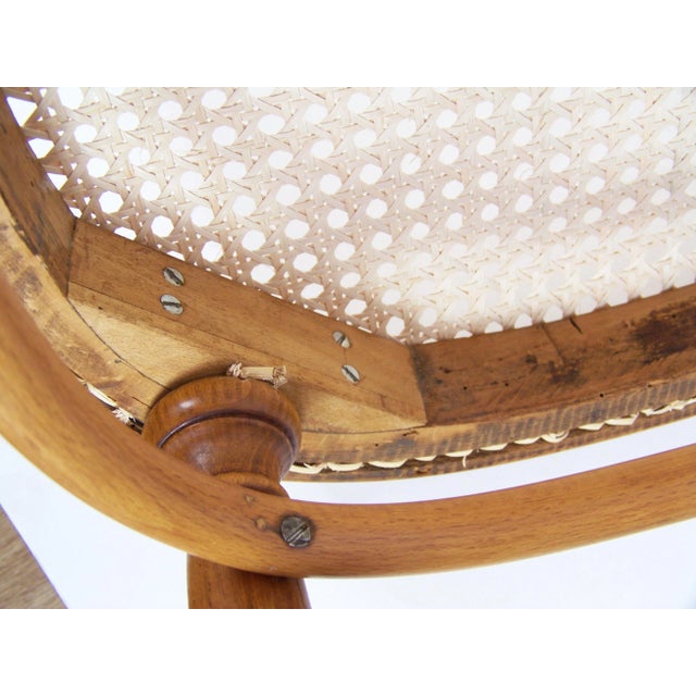 Wood Nr.4 Chair by Michael Thonet, 1860s For Sale - Image 7 of 14