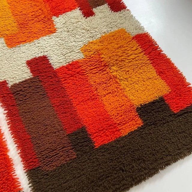 Modernist Dutch High Pile Rugs from Desso, 1970s, Set of 2 For Sale - Image 15 of 18
