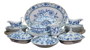 31pc Antique German Meissen Blue Onion Dinner Serving Tureens Platters Plates