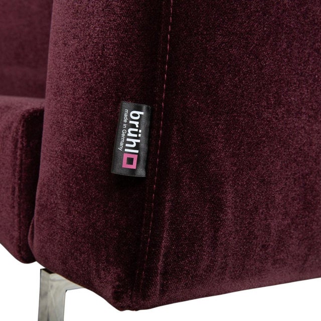 Embrace Three-Seater Sofa in Velour Velvet, Chrome and Violet with Manual Function by Brühl For Sale - Image 11 of 15