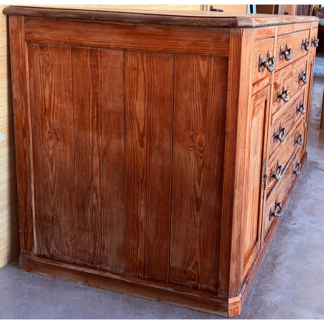 Large 20th Century Church Spanish Baroque Carved Walnut Tuscan Credenza or Buffet For Sale - Image 4 of 18