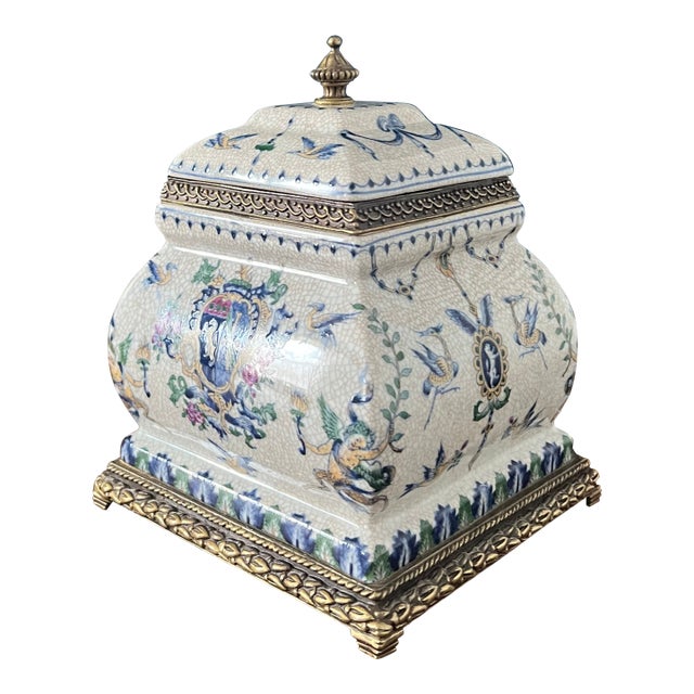 Capodimonte-Style Italian Porcelain Lidded Jar For Sale