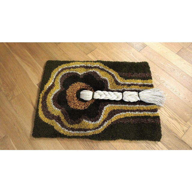 1970s Vintage Wool Rug or Wall Tapestry, 1970s For Sale - Image 5 of 8