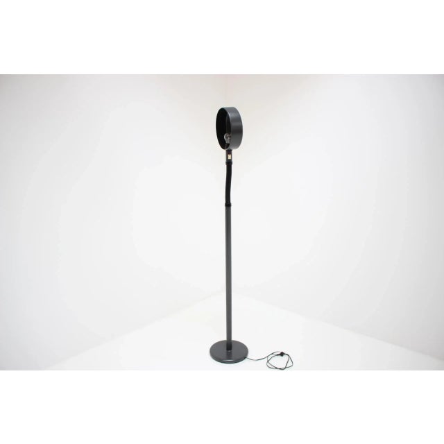 1970s Vintage Freestanding Bowl-Shaped Reading Floor Lamp from Dijkstra, 1970s For Sale - Image 5 of 12