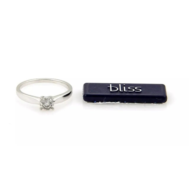 Late 20th Century Bliss by Damiani Illusion Diamonds 18k White Gold Ring For Sale - Image 5 of 6