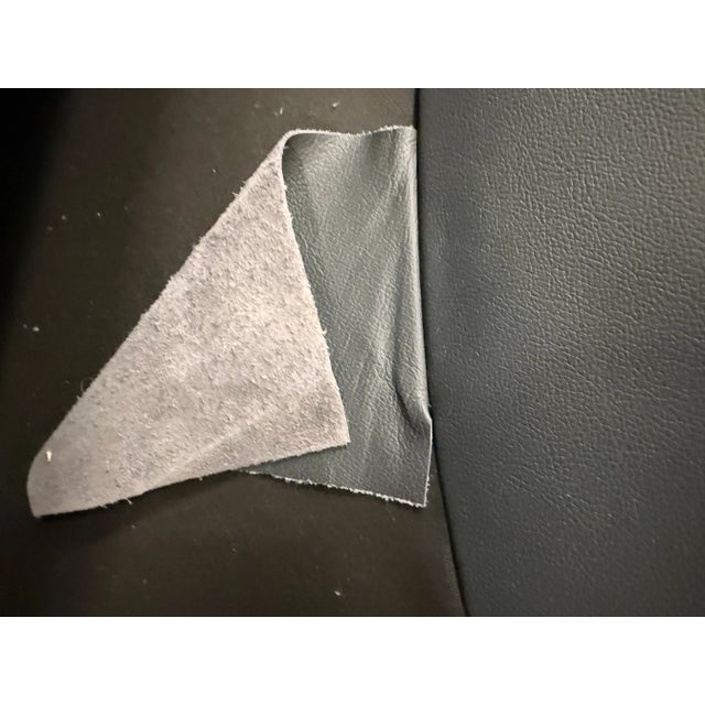 Contemporary Labeled Directional 1980’s Gray Leather Sofa For Sale - Image 3 of 12