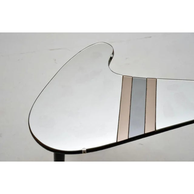 1950s Vintage Mirrored Top Side Table , 1950 For Sale - Image 5 of 7