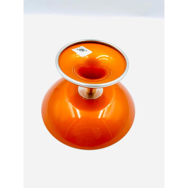 Metal Mid 20th Century Bjorn Engo "Emalox Norway" Pedestal Bowl With Matching Salt & Pepper Set- 3 Pieces For Sale - Image 7 of 13