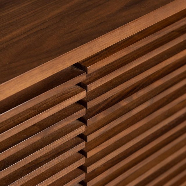 20th Century Walnut Sideboard by Nathan Yong from Heals, 1990s For Sale - Image 11 of 15