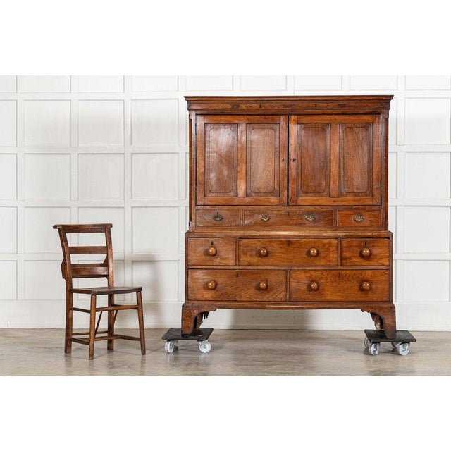 English George III Inlaid Oak Livery Cupboard, 1780 For Sale - Image 4 of 18