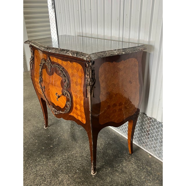 Mid 20th Century Vintage French Louis 16th Commode With Bronze Mounts and Marble Top For Sale - Image 4 of 12