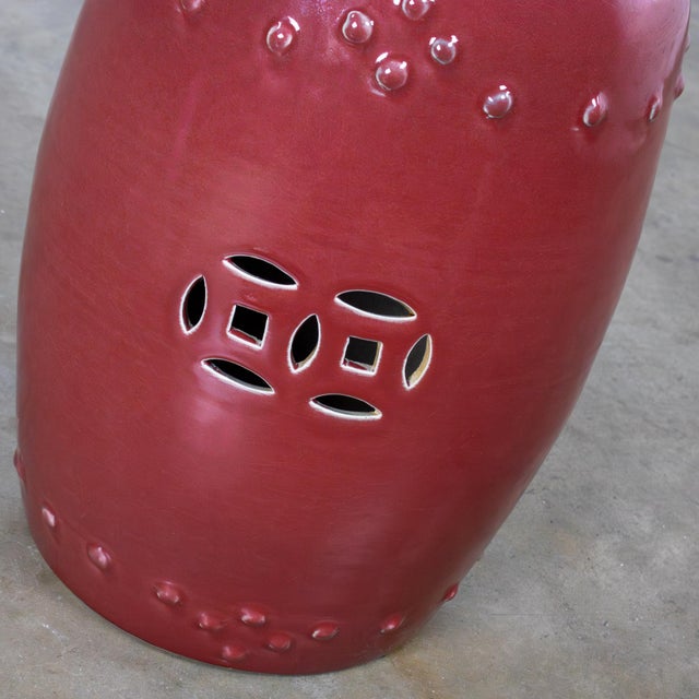 Late 20th Century Traditional Asian Garden Stool or Plant Stand From Gumps Oxblood Glazed Ceramic For Sale - Image 10 of 18