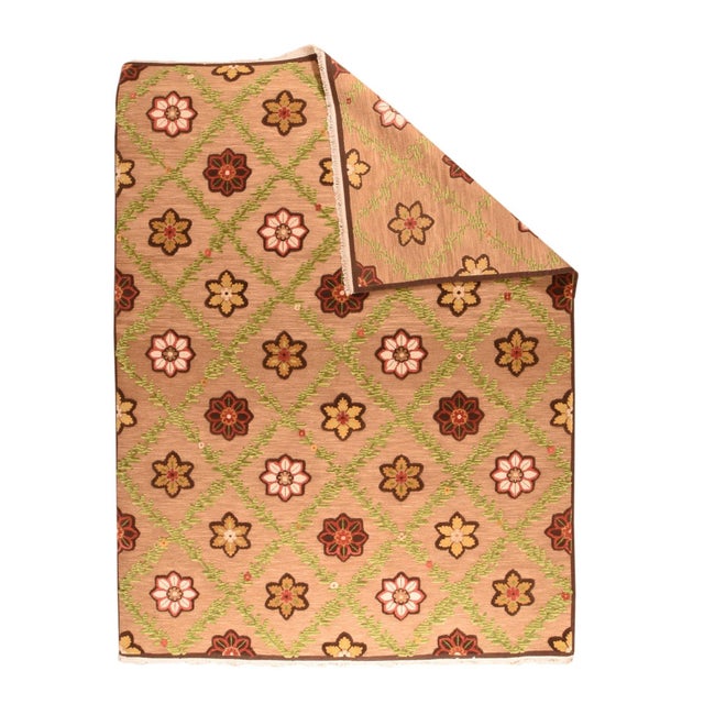 Refers to a very wide range of Sub-Continental pieces, both pile and flat-weave, in virtually any style and weave quality,...