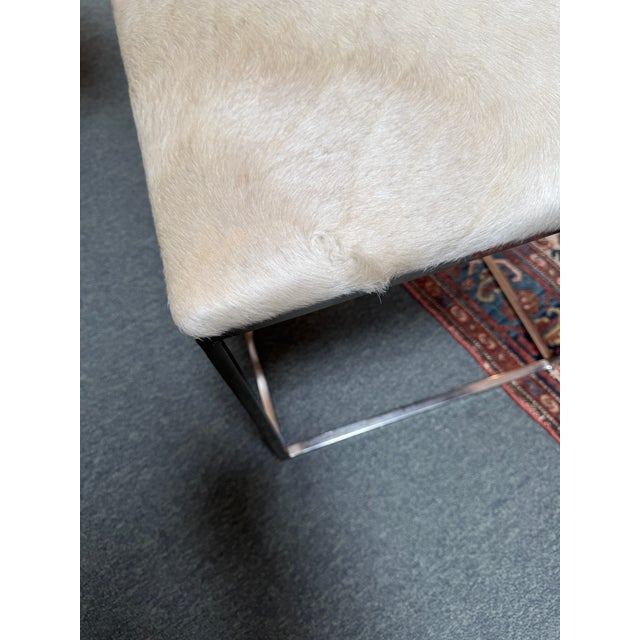 Hair on Hide Vanity Stool, Off White For Sale In San Francisco - Image 6 of 12