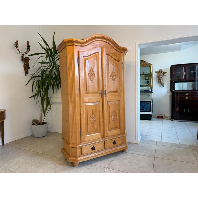 Charming, partially solid wood farmhouse wardrobe, natural wood. Dimensions: Height x Width x Depth 194 x 85 x 50 cm....