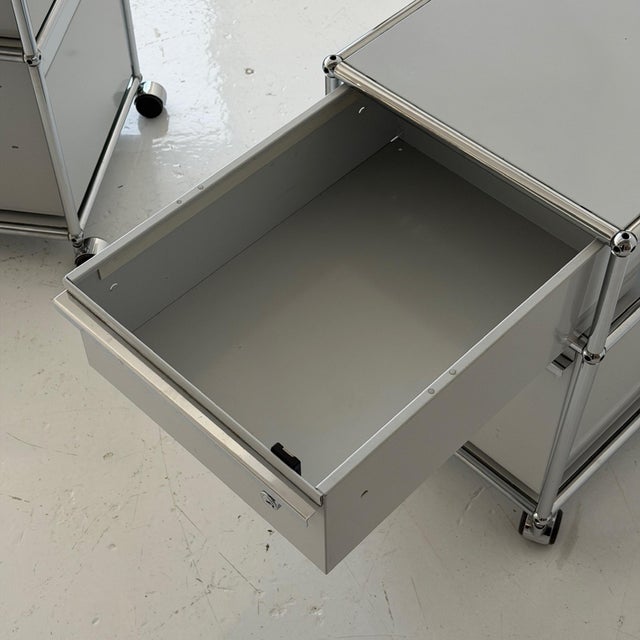 Metal 1980s Pair of Nightstands by Fritz Haller for Usm Haller, Attributed For Sale - Image 7 of 7