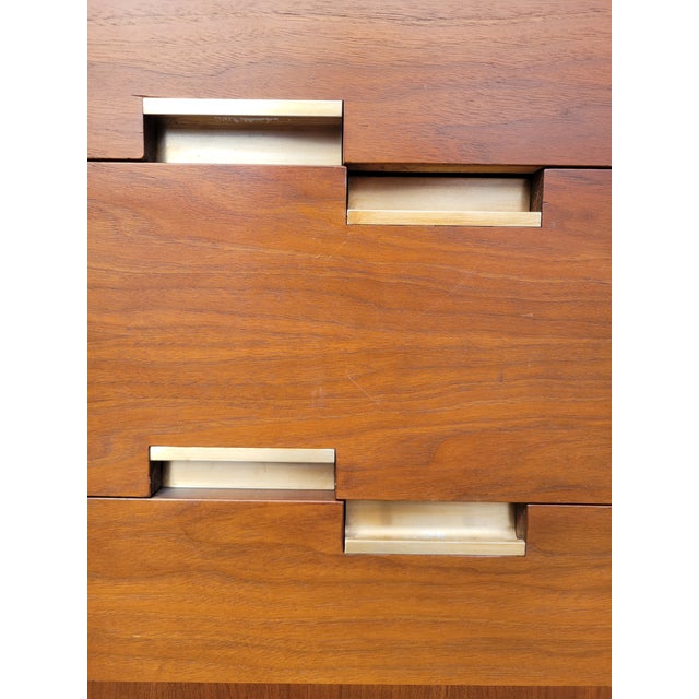 Wood 1964 American of Martinville Gentleman's Chest by Merton Gershun For Sale - Image 7 of 9